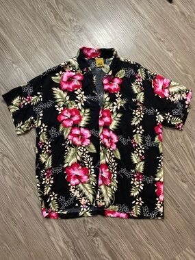 Vintage Hawaiian Floral Button Up Shirt Black Red Hibiscus Tropical Resort